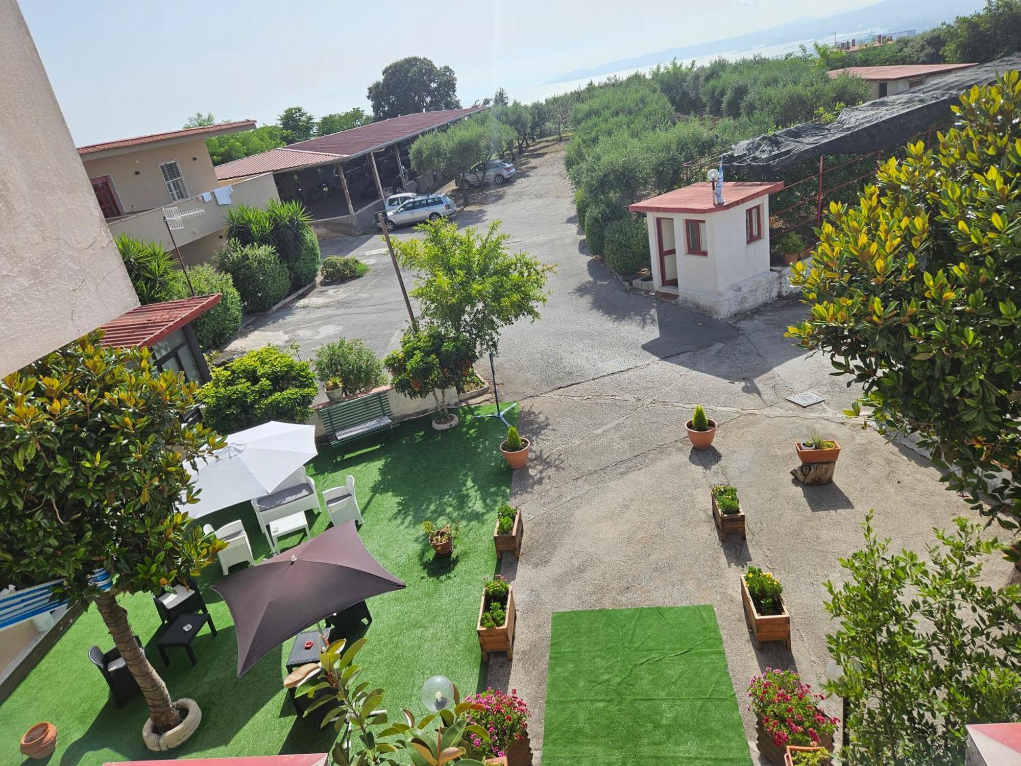 Hotel Souvenir Ercolano Exterior foto